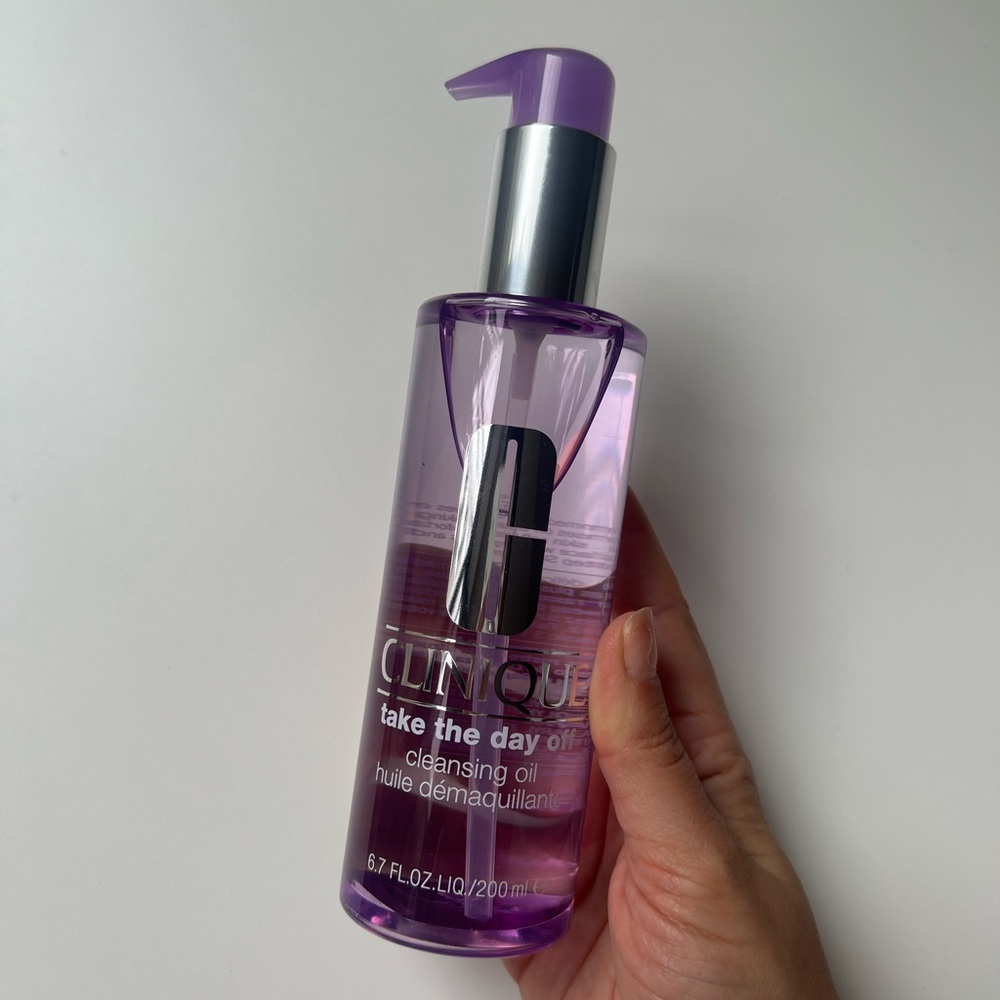 Clinique Take The Day Off Cleansing Oil, Makeup Remover For All Skin Types - NEW